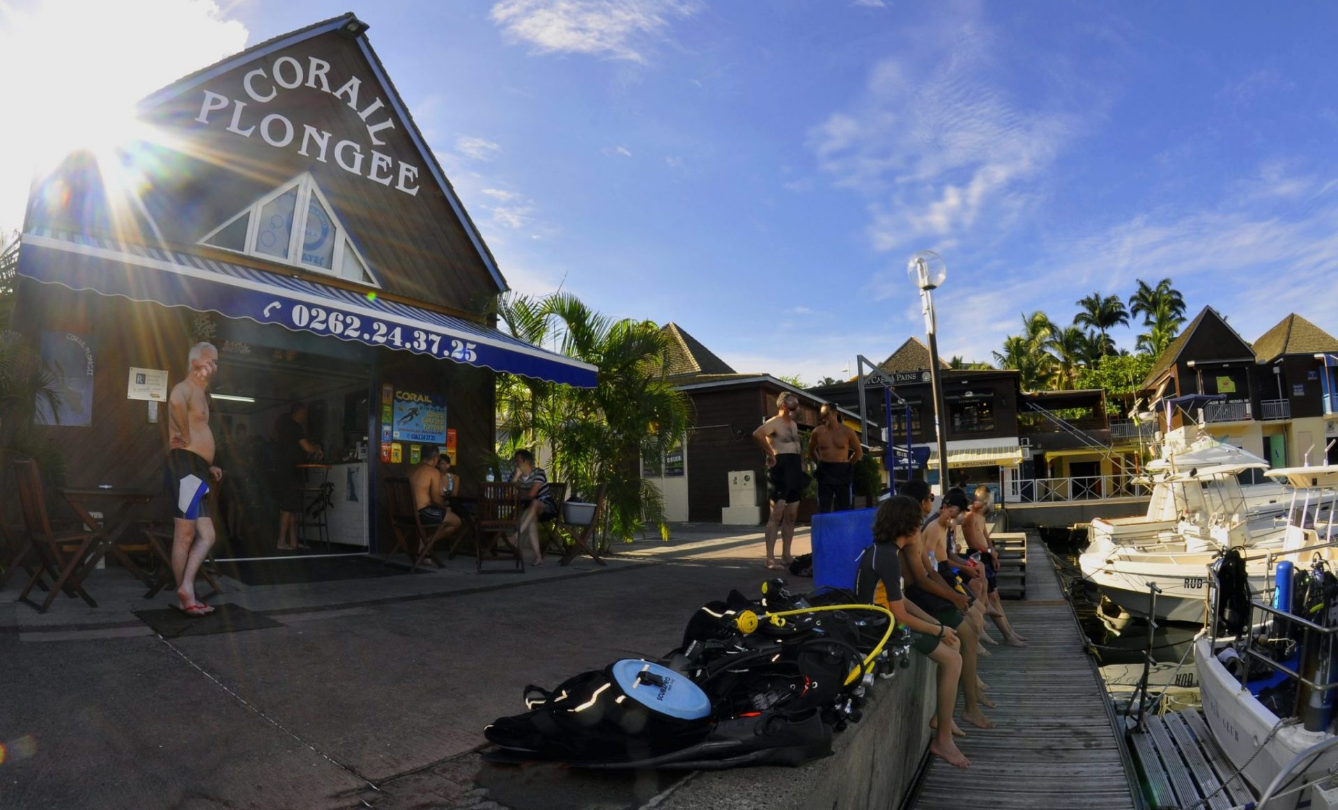Scuba Diving Centre Explore Reunion Island S Waters